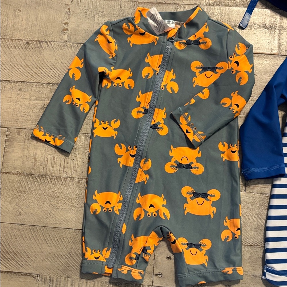 Kids' Crab Print Rashguard Swimsuit Set - Blue/Orange - Picture 2 of 3